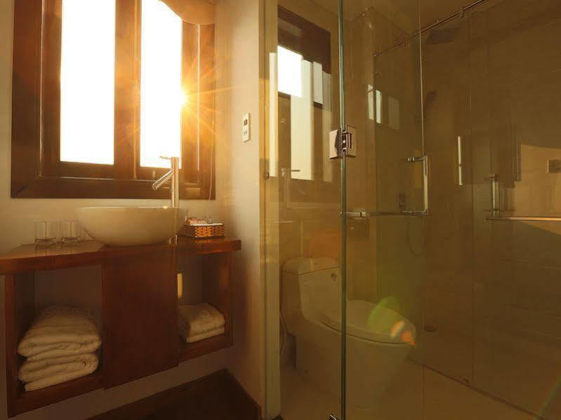 Sea Flower Hotel Da Nang Dış mekan fotoğraf