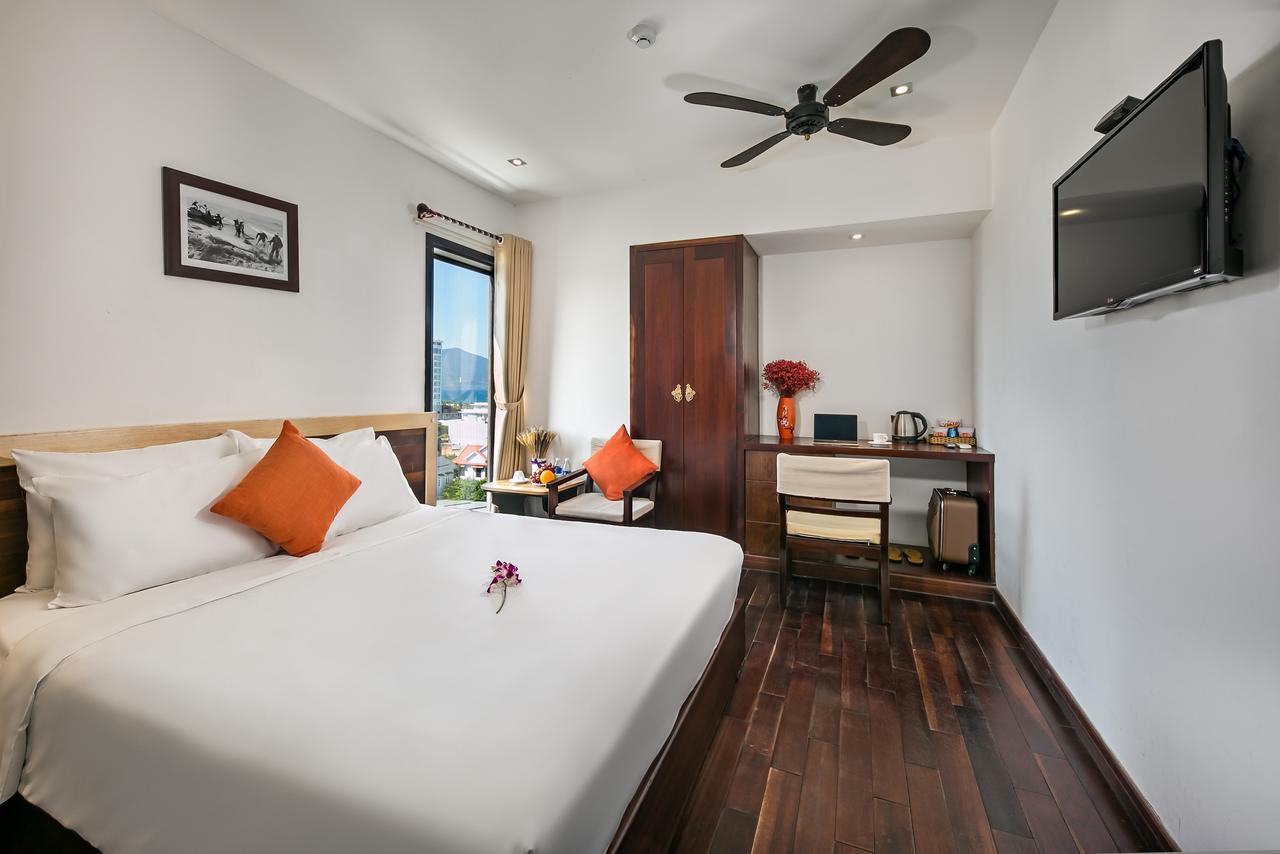 Sea Flower Hotel Da Nang Dış mekan fotoğraf