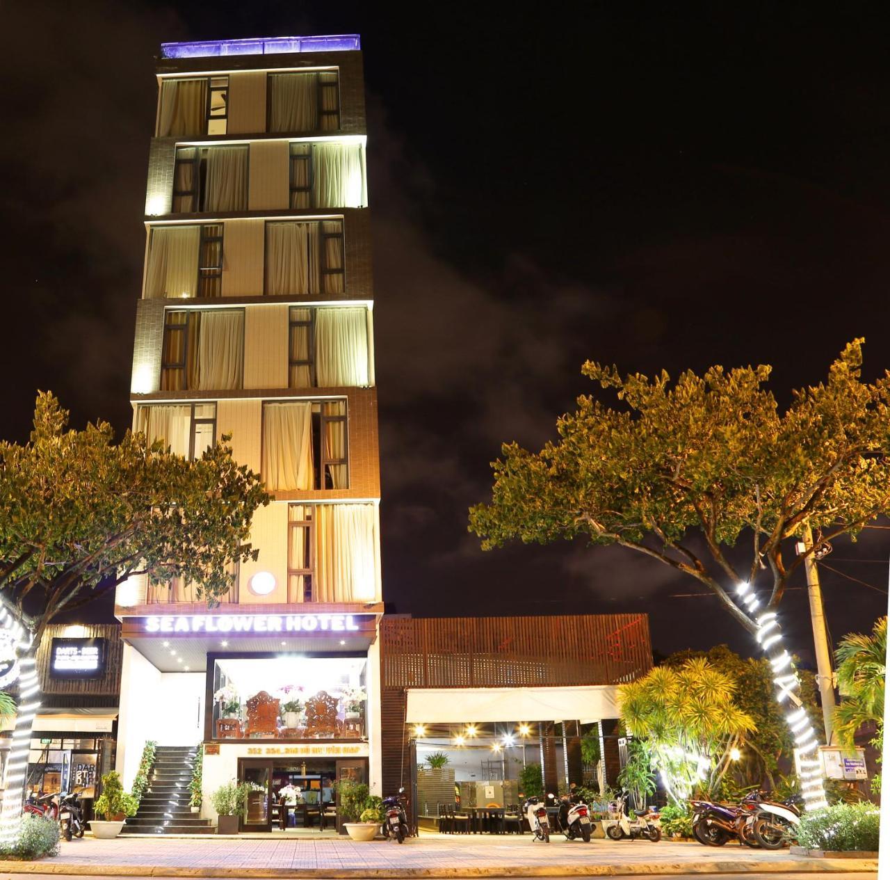 Sea Flower Hotel Da Nang Dış mekan fotoğraf